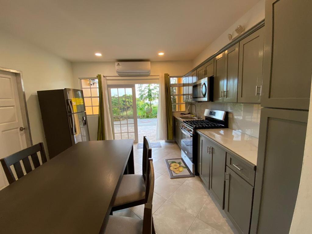Faith'S Villa Tobago Diamond Екстер'єр фото